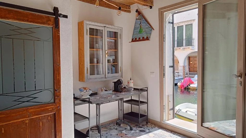 Casa Cuccagna Chioggia – Canal Vena View & Easy Drop-Off — foto 3