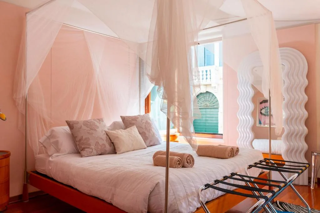 Casa Flavia ai Morosini – Luxury apartment with Canal View