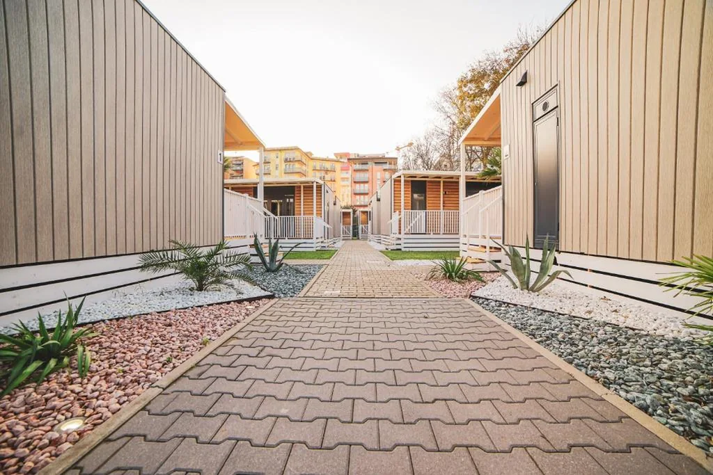Mobile Home — Hotel Park