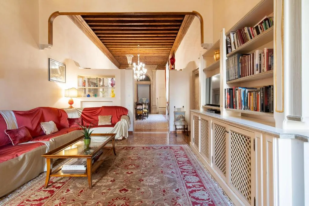 Casa Vacanze — Fortuny 3967 Luxury suites wine