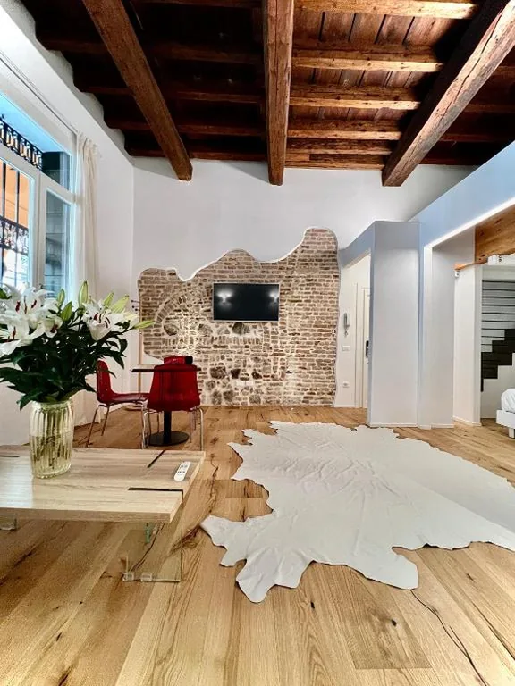 Holiday Home — La Finestra Sul Ghetto