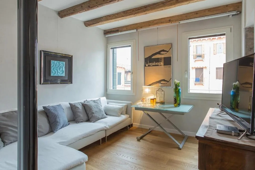 Casa Vacanze — Venezia Luxury Biennale Design