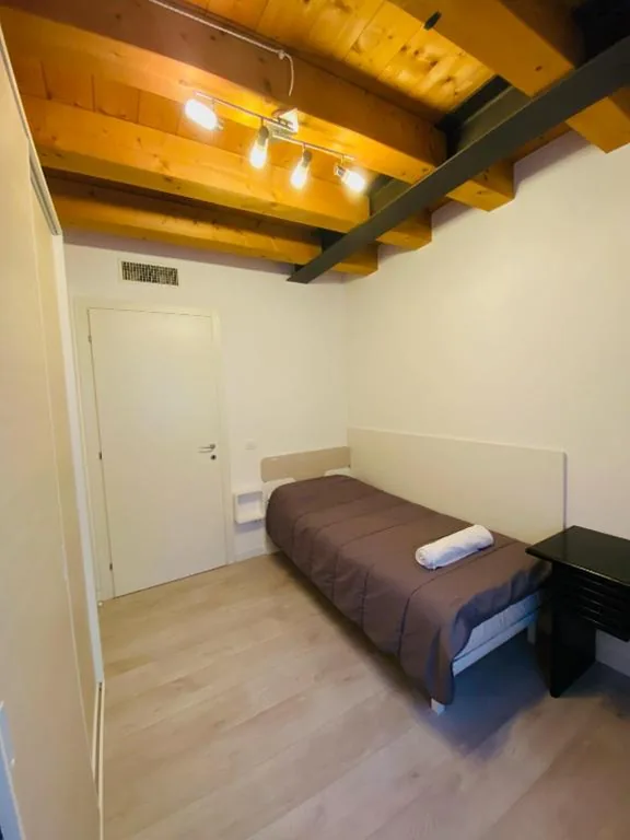 Central Luxury Garden guest house