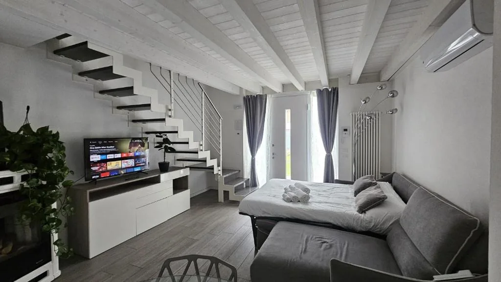 Chalet Deluxe, Villa Joy Verona, Private Chalet with Garden near City Center, Family Friendly, Independent Stay — foto 5