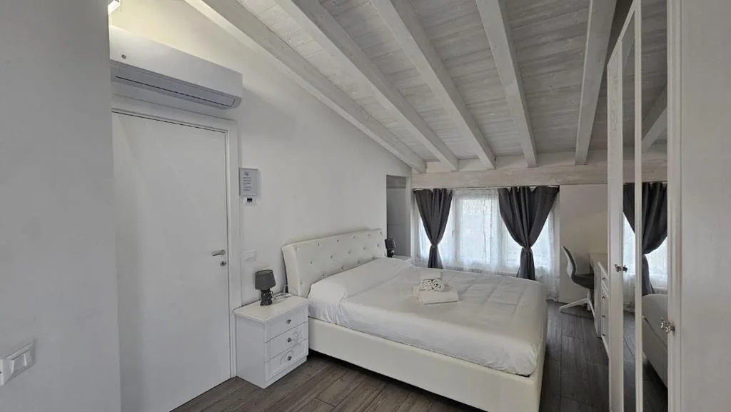Chalet Deluxe, Villa Joy Verona, Private Chalet with Garden near City Center, Family Friendly, Independent Stay — foto 7