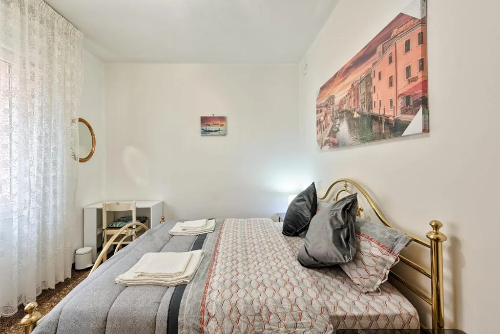 City Living Guest House