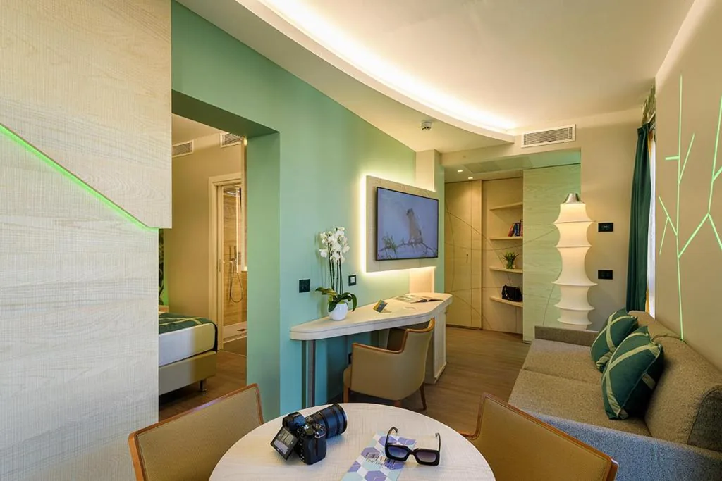 Color Hotel Style, Design & Gourmet
