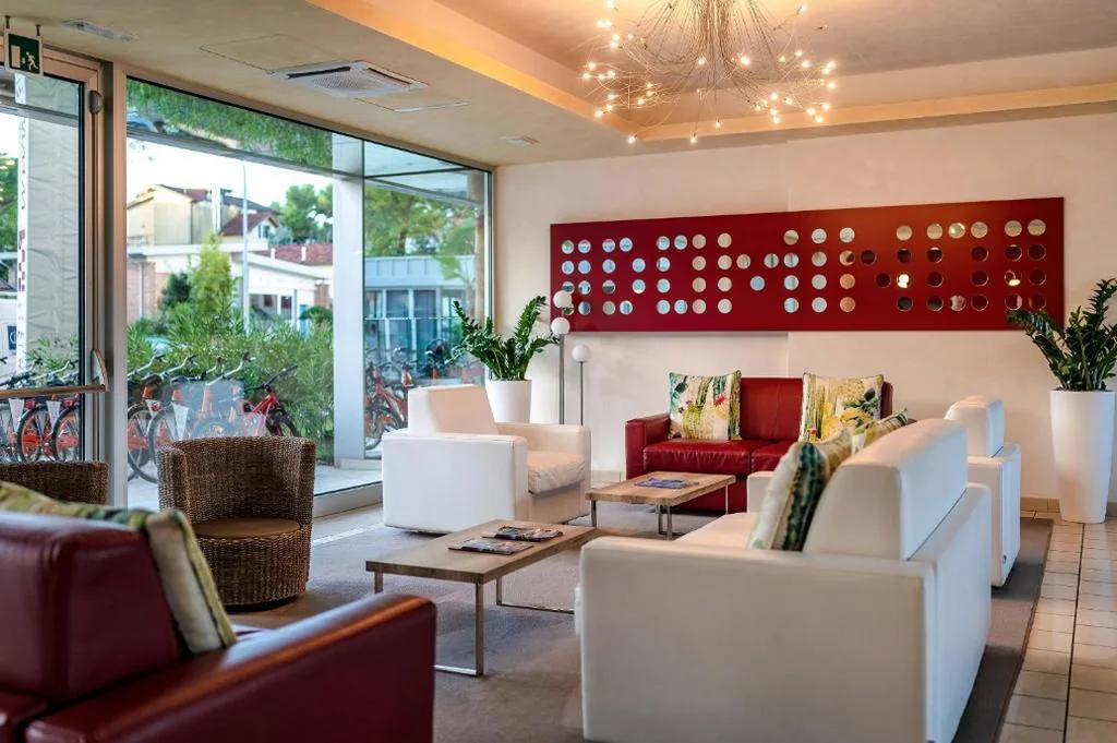 Domino Suite Hotel & Residence — foto 8