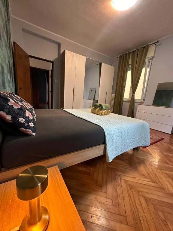 Elegant Coco stay- 10 min to Venice