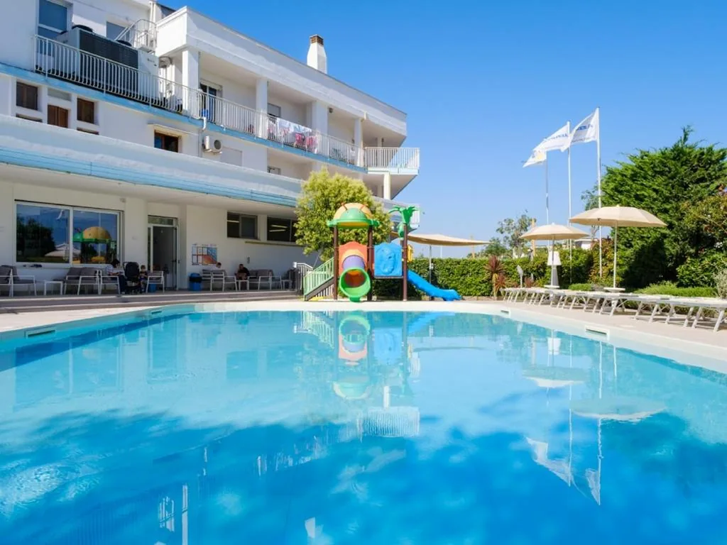 Family Hotel Alexander – Azzurro Club — foto 4