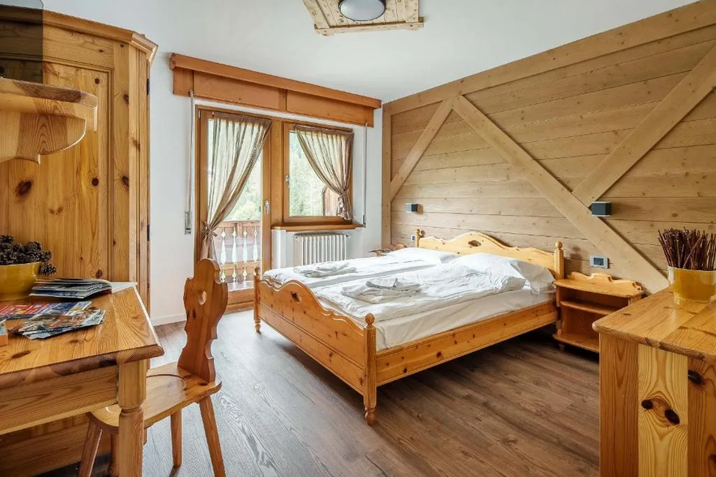 Family Room with Two Bedrooms and One Bathroom — Nord Hotel