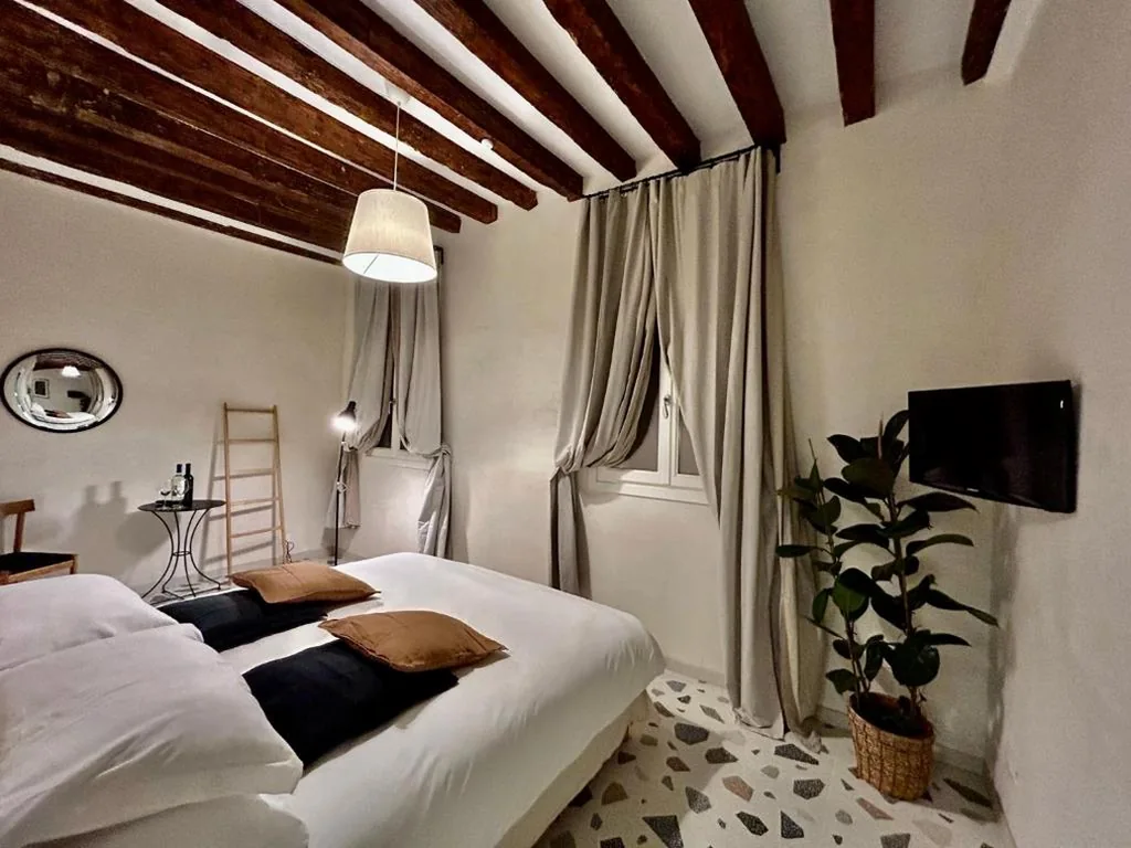 Farini Suites wi-fi — foto 7