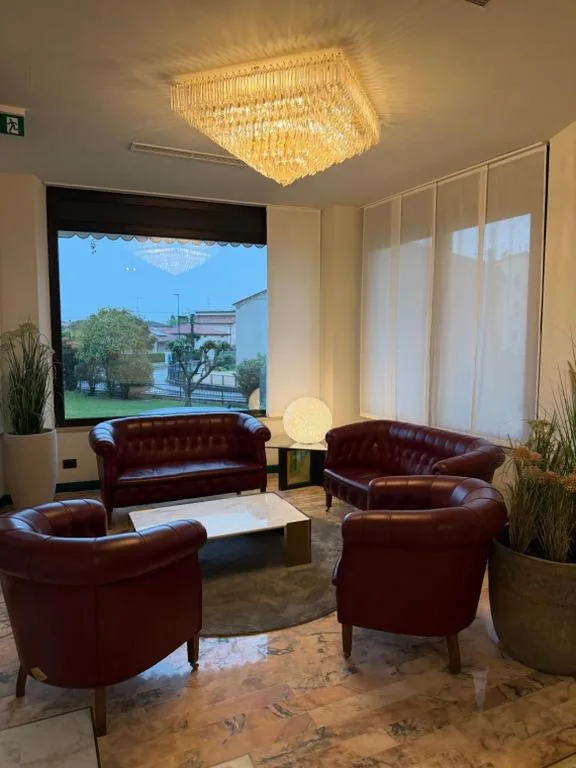 Green Park Hotel — foto 8