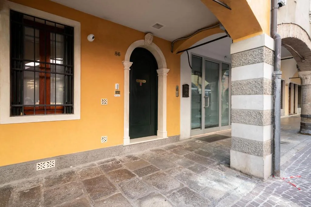 GuestHost – Santo 86 Luxury Rooms — foto 5