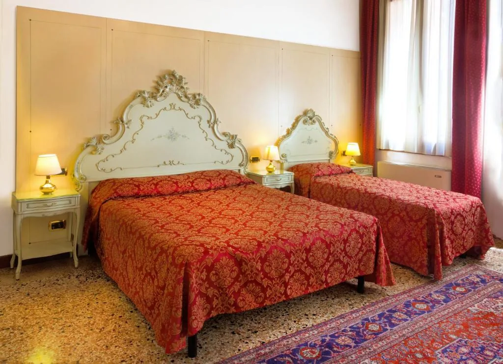 Guesthouse Ca’ San Marcuola 1