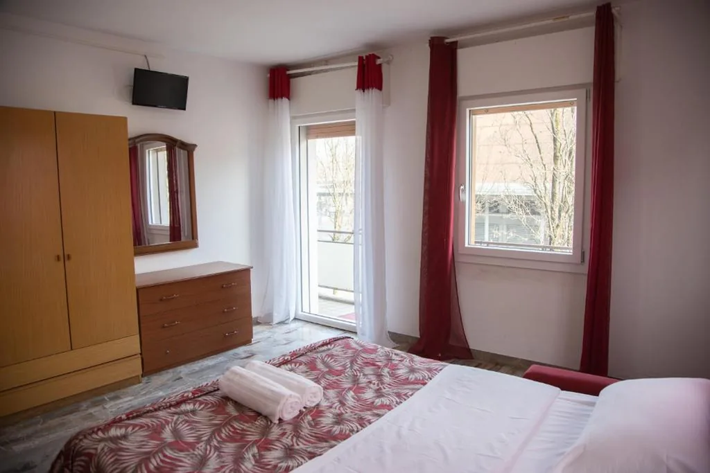 Holiday Guesthouse