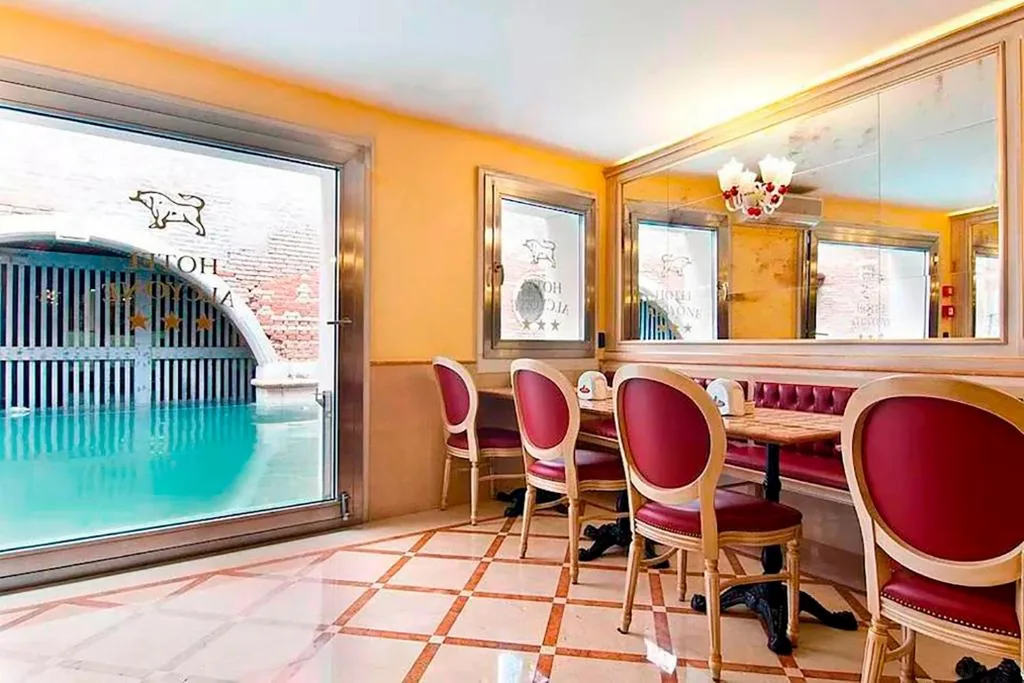 Hotel Alcyone