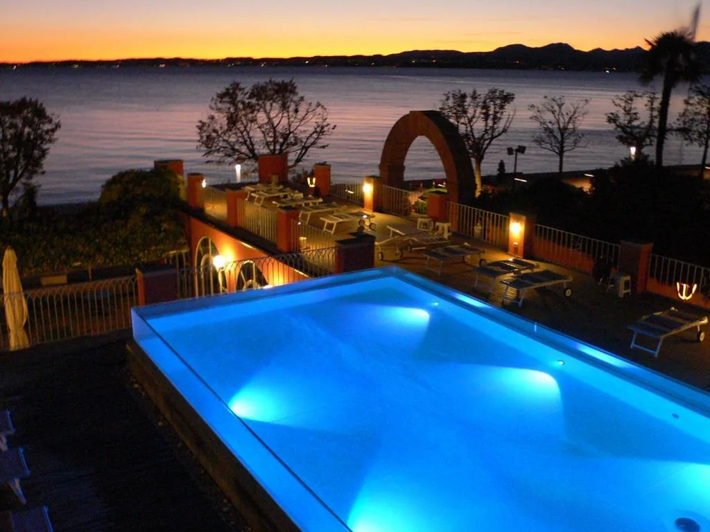 HOTEL ALLA RIVIERA lake view