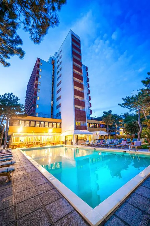 Hotel American