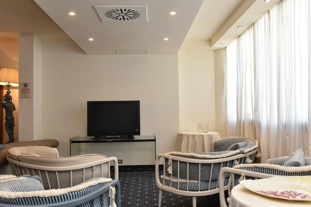 Hotel Anthony — foto 4