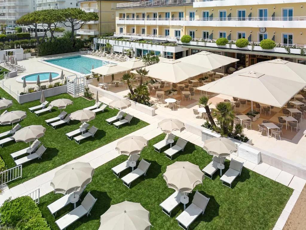 Hotel Aurora