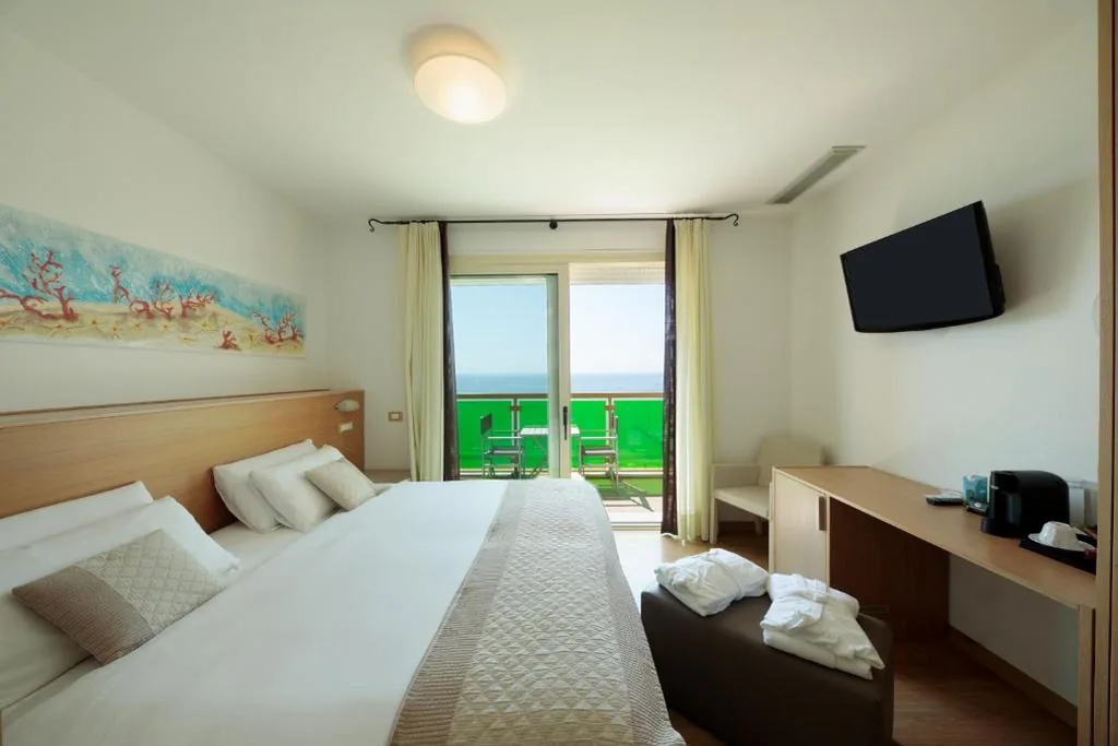 Hotel Bristol