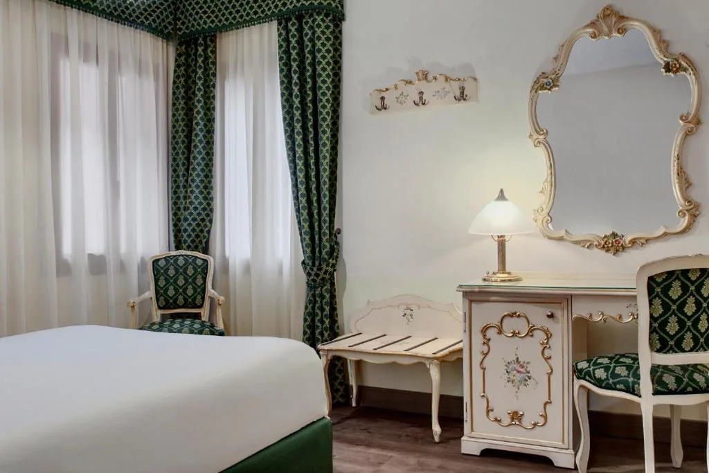 Hotel Commercio & Pellegrino — foto 7