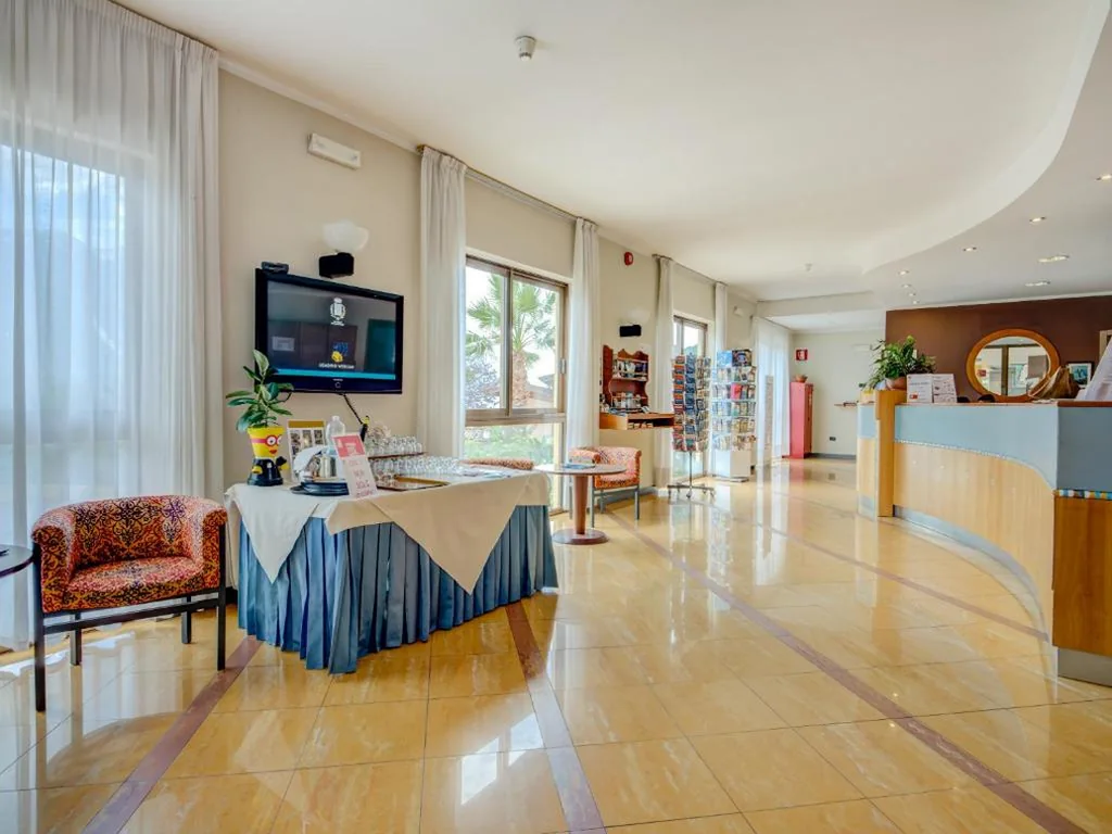 Hotel Cristina — foto 4