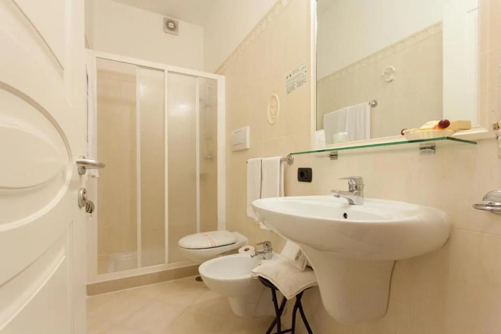 Hotel GARDENIA & Villa CHARME Adults Friendly 4Star service — foto 3