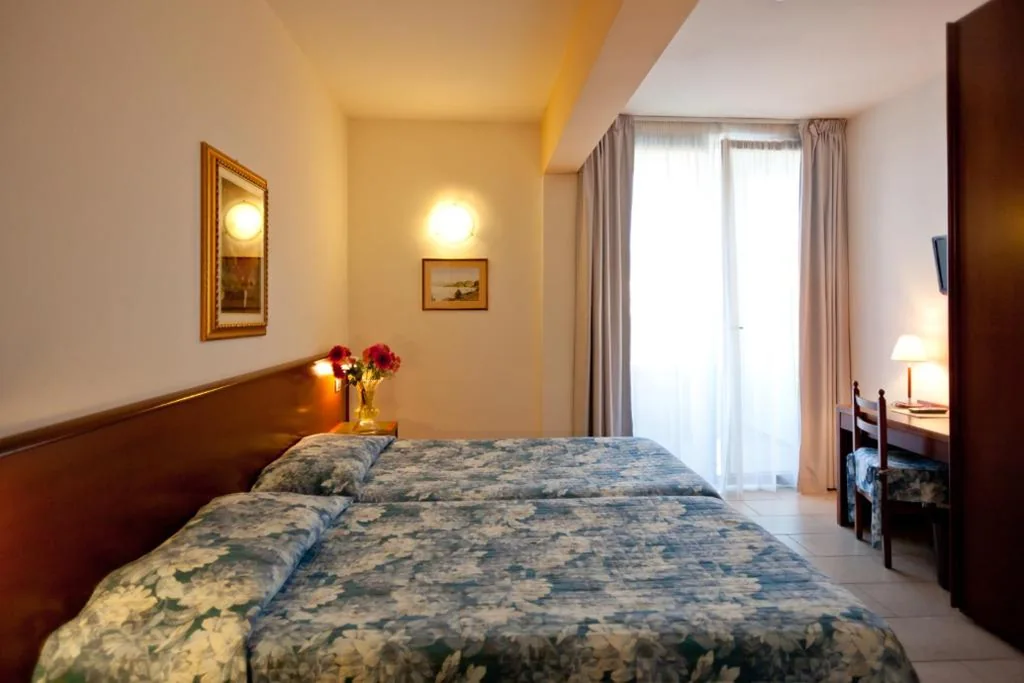 Hotel Idania
