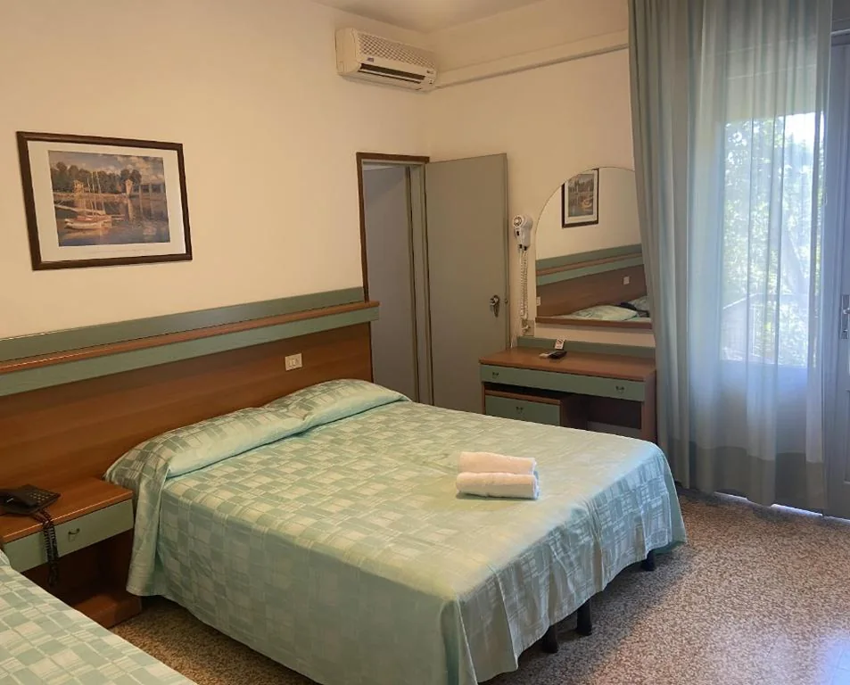 Hotel Janeiro Frontemare