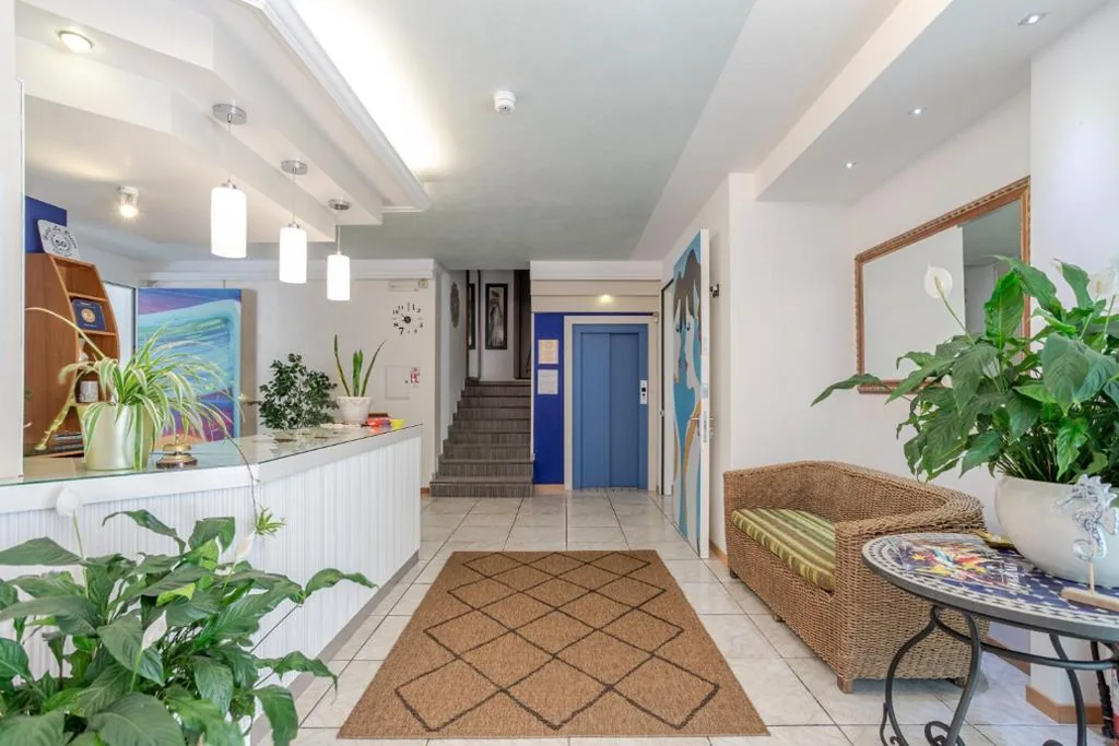 Hotel La Brezza frontemare — foto 7