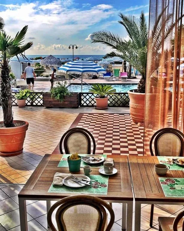 Hotel La Brezza frontemare — foto 8