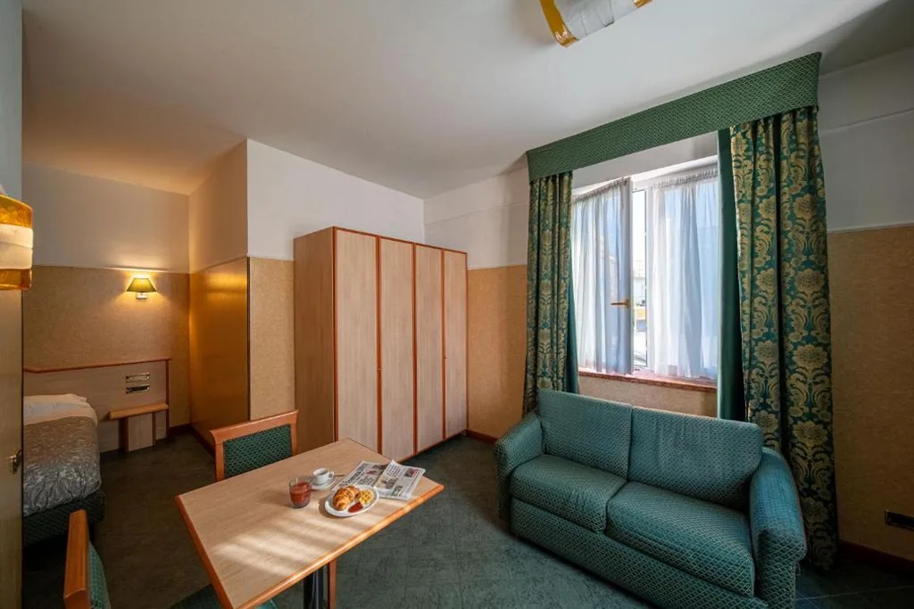 Hotel Mary