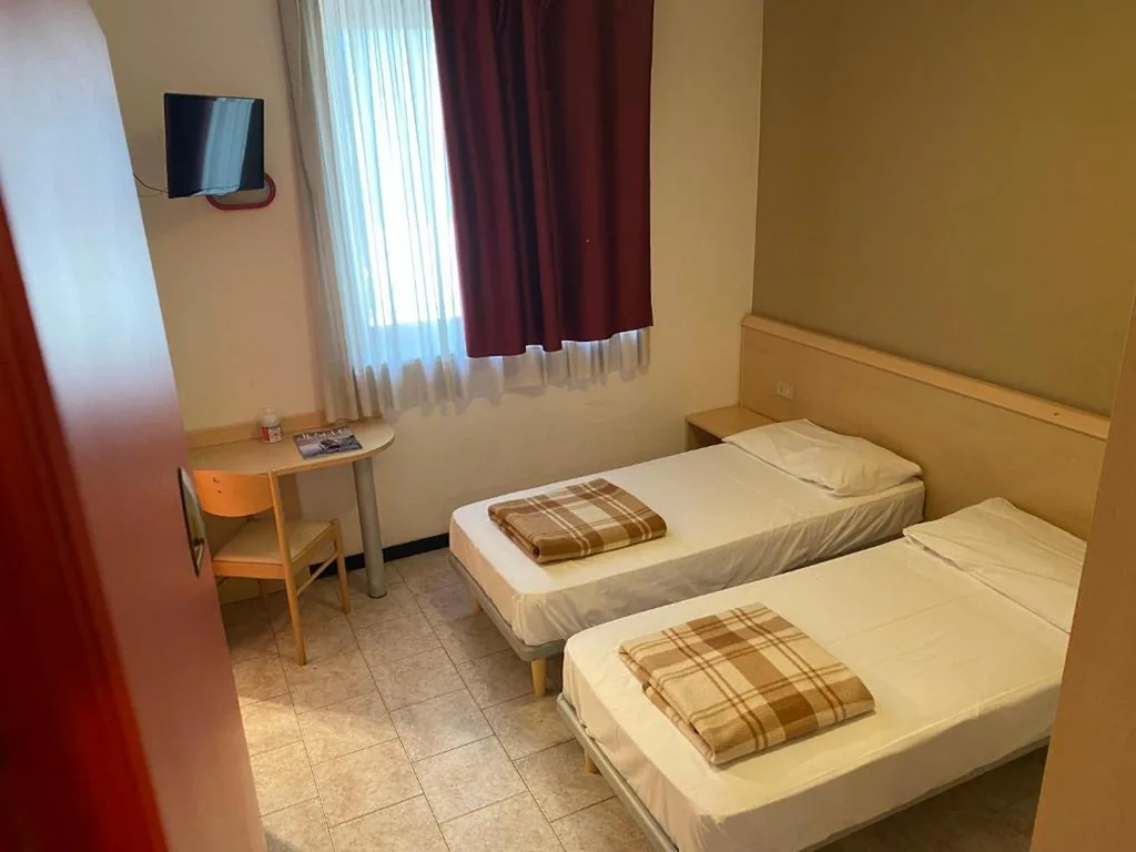 Hotel Mazzini
