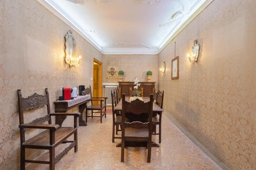 Hotel Mezzo Pozzo