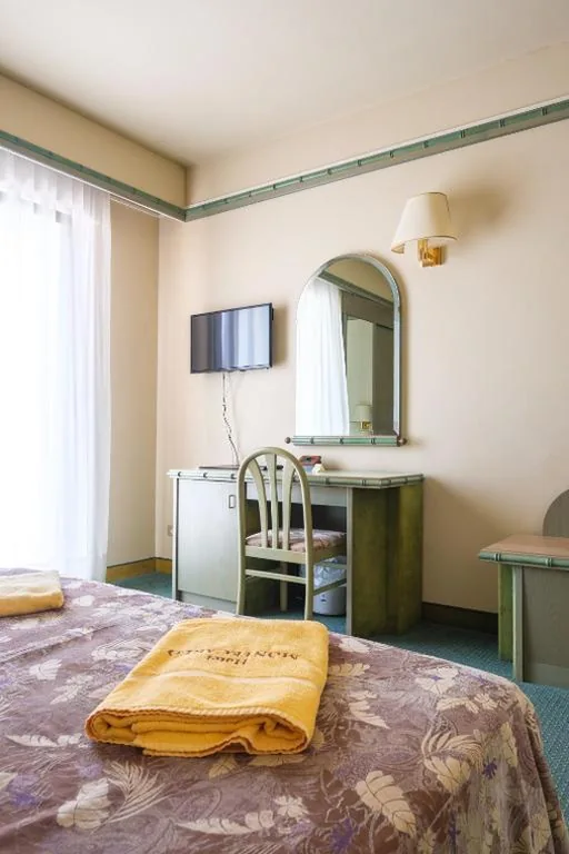 Hotel Montecarlo — foto 4