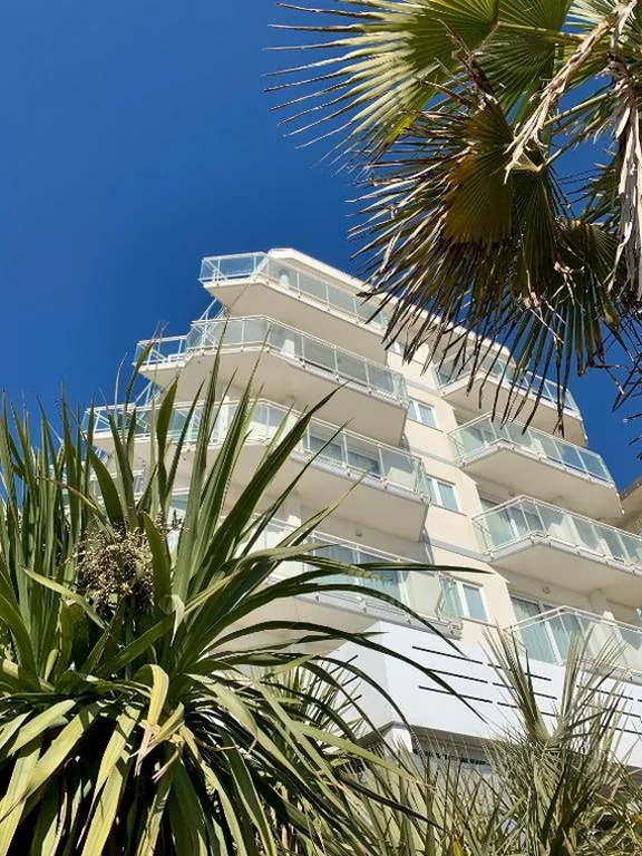 Hotel Nizza Frontemare Superior 3 Stelle