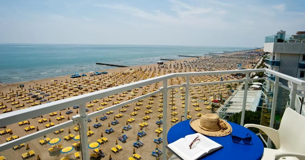 Hotel Nizza Frontemare Superior 3 Stelle — foto 5