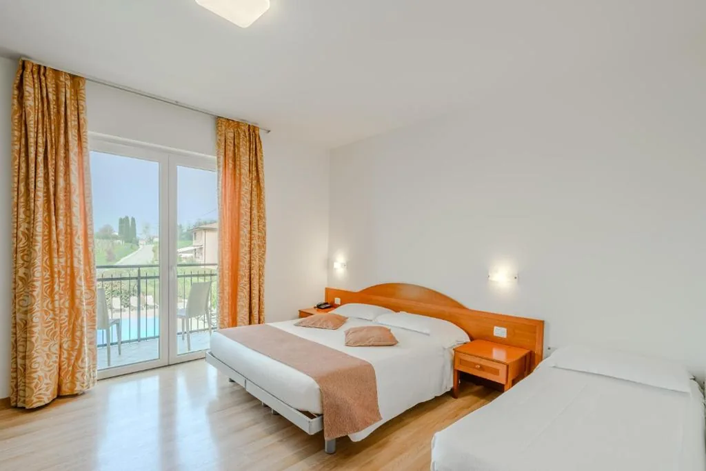 Hotel Nuova Barcaccia — foto 8