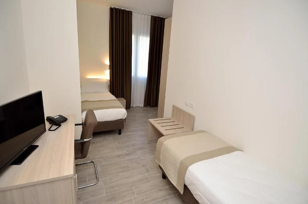 Hotel Nuova Mestre — foto 5