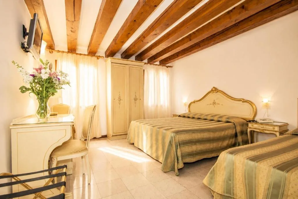 Hotel Orion