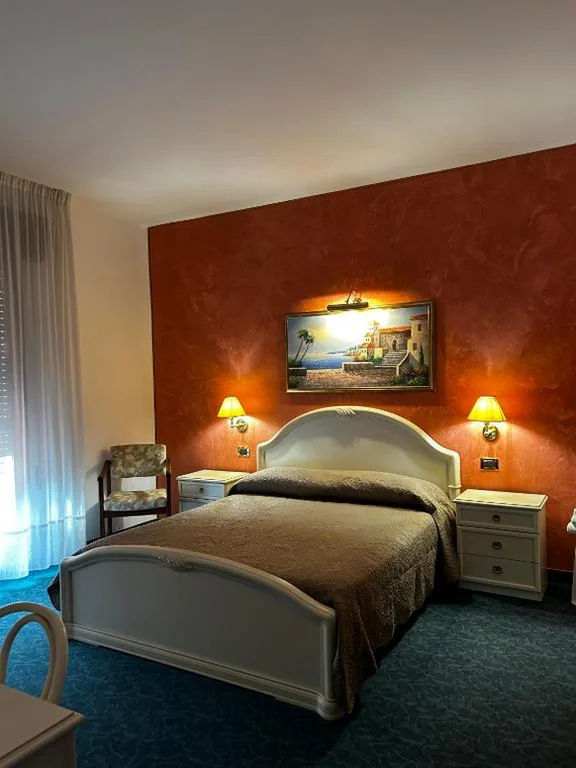 Hotel Rey’s