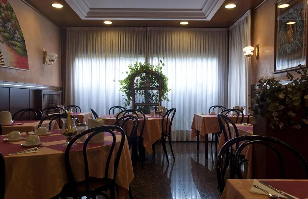 Hotel Roma — foto 4