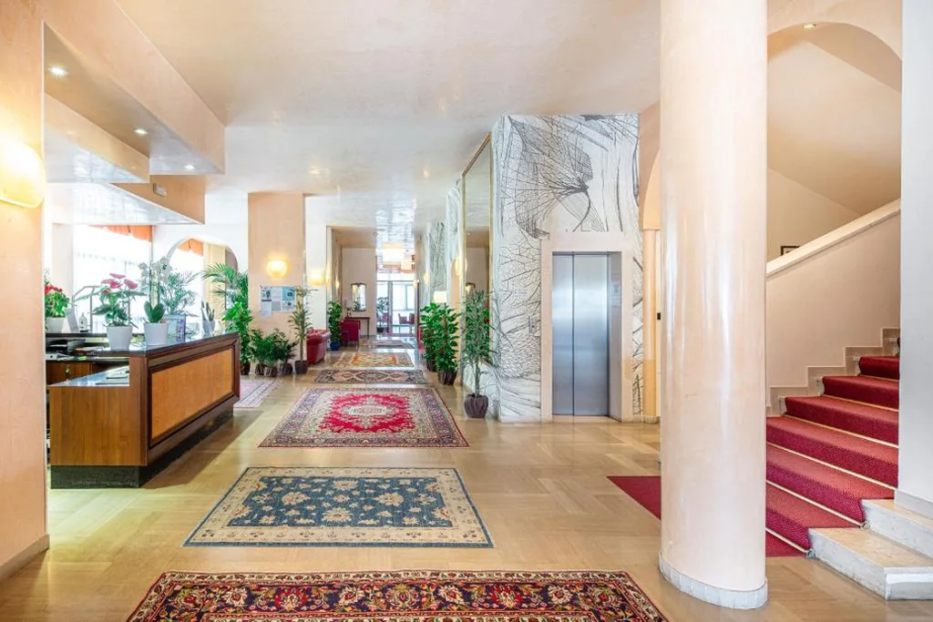 Hotel Royal — foto 4