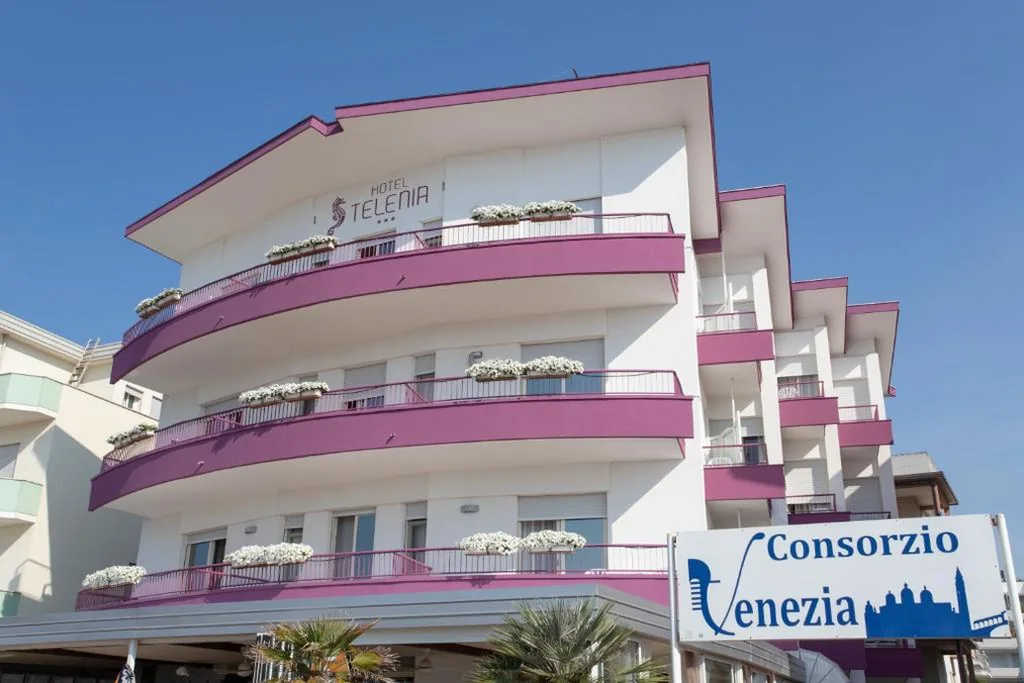 Hotel Telenia