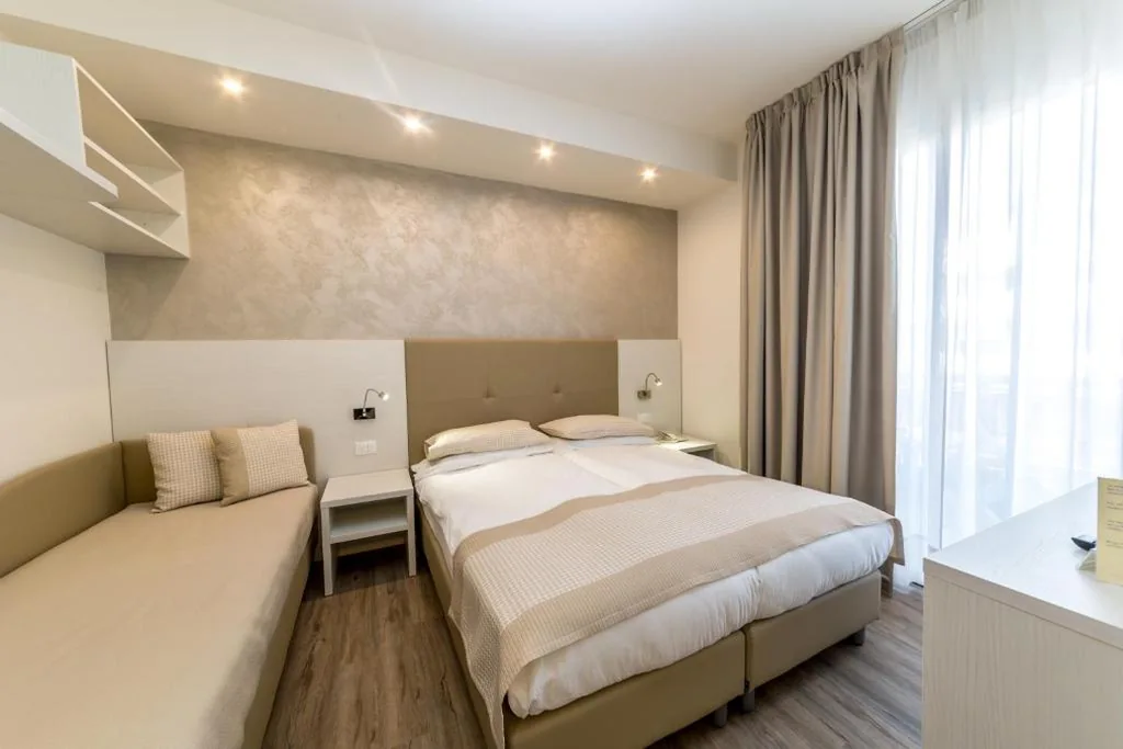 Hotel Touring — foto 5