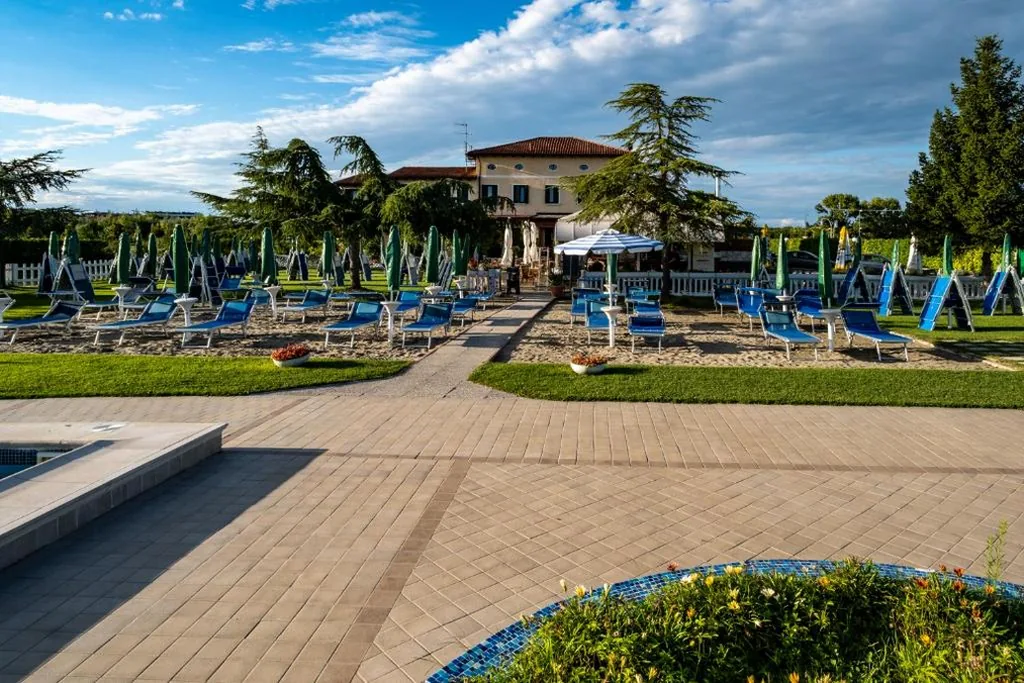 Hotel Villa Sara with pool and parking near Venice — foto 4