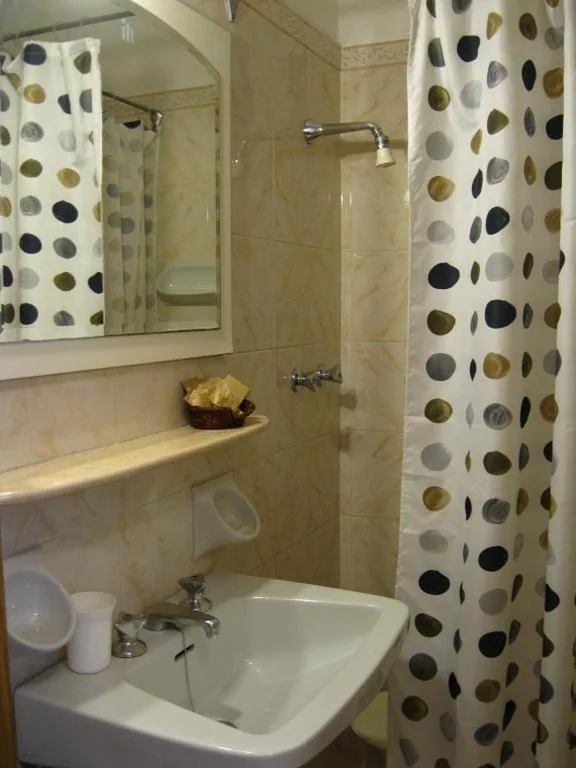 International Hotel — foto 3