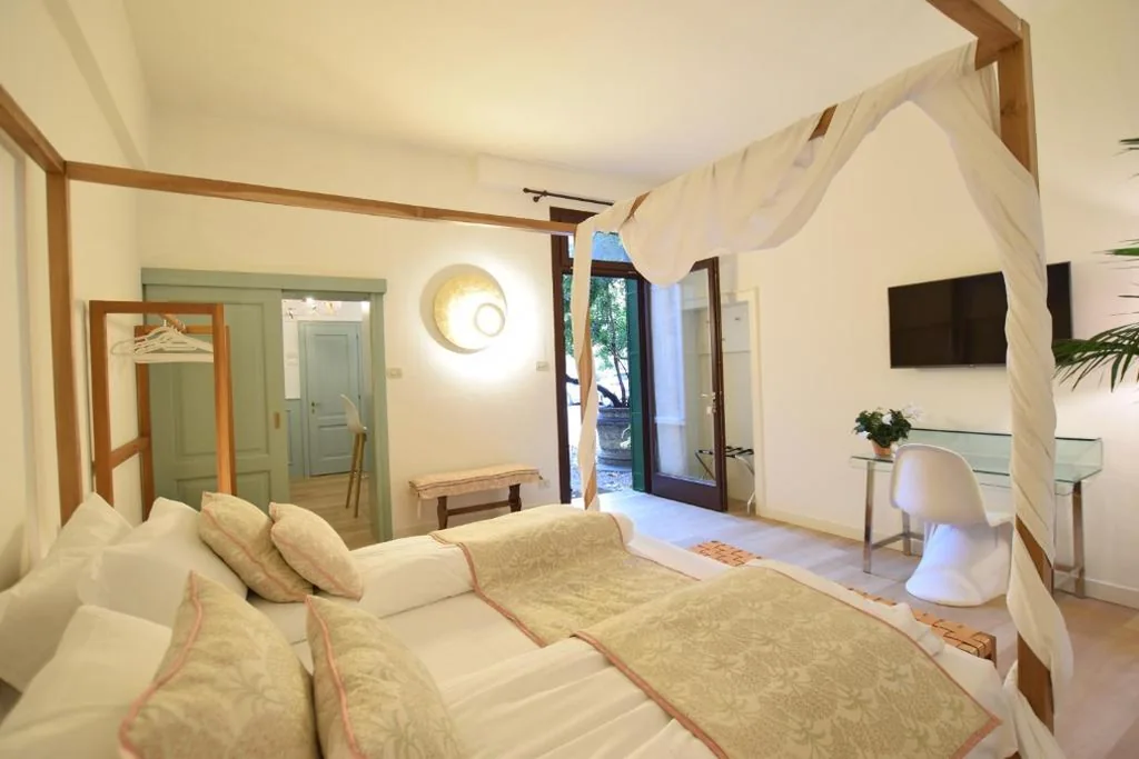 Isola Memmia — foto 8